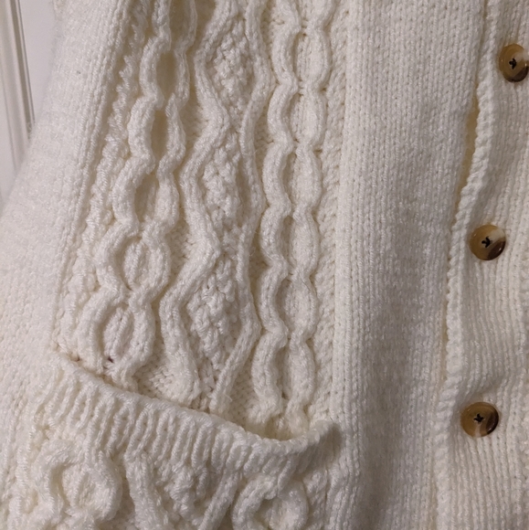 SOLD -🍦 Handmade Fisherman Style Cable Knit Button up V Neck Cardigan, XS-XXL - Picture 2 of 16